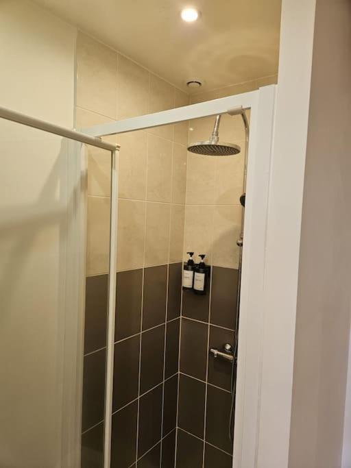 Beautiful F2 Apartment 5 Stops By Train From Paris โมเรต์-ซูร์-ลวง ภายนอก รูปภาพ